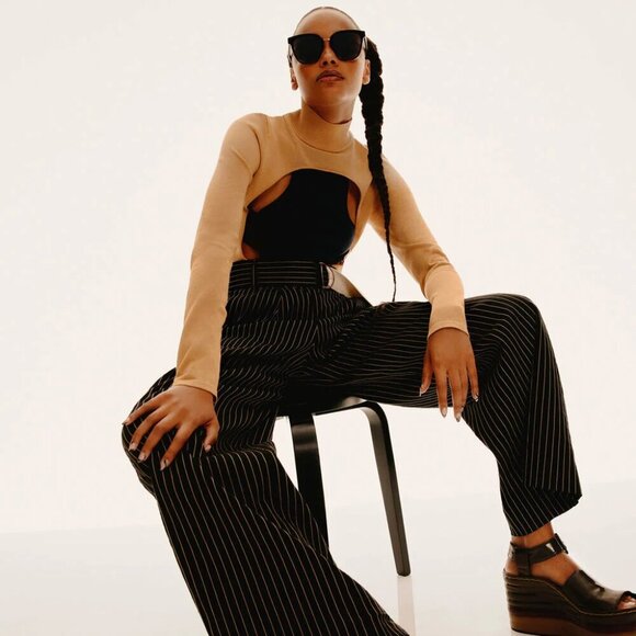 New Quay Act Natural Black / Smoke Polarized Lens Square Sunglasses Unisex - Picture 5 of 8